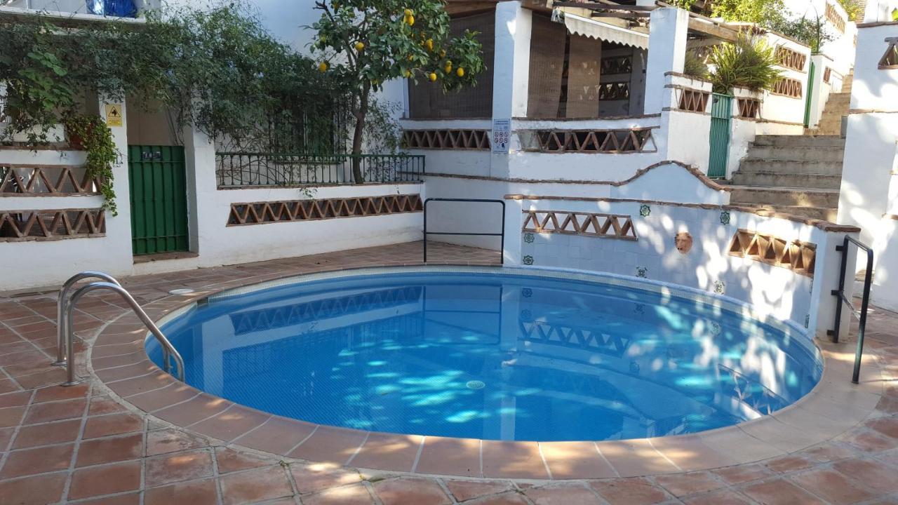 Semi-Detached Adosado Con Encanto -130 M2 - Wifi 600 Mb - Piscina Comunitaria - Patio Privado Torremolinos Exteriér fotografie
